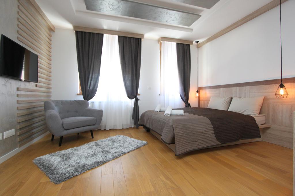 New Belgrade Apartments Magnetic, Parking 5 Evra Dan Exterior photo